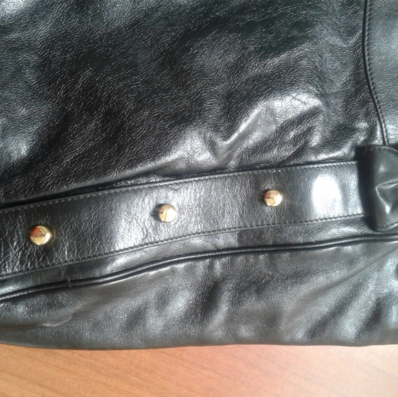 Badgley Mischka Black Leather Hand Tote Bag. - Picture 6 of 6